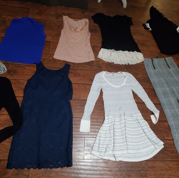 Womens/ Juniors Size Medium 11 Pc. Name Brand Bundle Lot- Ivanka Trump/APT.9 - Picture 4 of 11